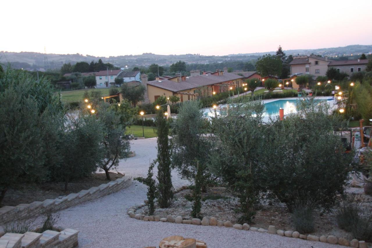 Valle Del Metauro Country House Montemaggiore al Metauro Buitenkant foto